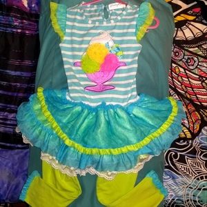 🦚3/$20 Adorable party outfit